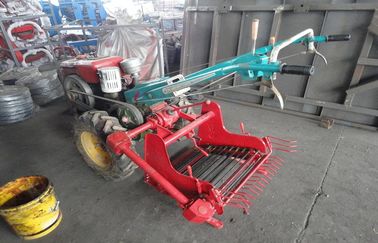 चीन Self - Loading Two Rows Small Agricultural Equipment 1.65M Operating Width आपूर्तिकर्ता